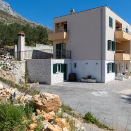 Apartments with parking space Dugi Rat, Omis - 19516