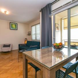 Apartments with parking space Makarska - 19637