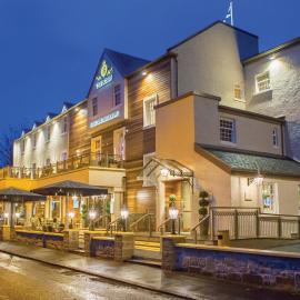 Busby Hotel, хотел в Busby