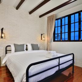 The Rommanee Classic Guesthouse, hotel in Phuket