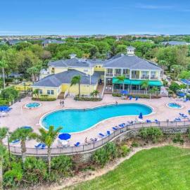 Hidden Oasis - Near Disney & Universal, hotel in Kissimmee