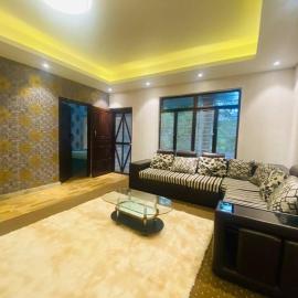 Cheerful 2 bed room flat with parking near forest., khách sạn ở Pokhara