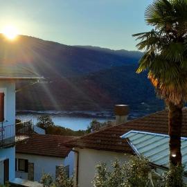 CASA VACANZE "LA QUIETE"، فندق في Nonio