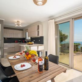 Lourdas Bay View