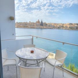 Bright and spacious 3 bedroom apartment with breathtaking views - GOSLM-5