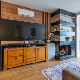 Apto novo, aconchegante, localizado bem no centro, hotel in Canela