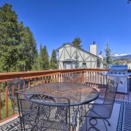 Townhome w/ Club Access on Shuttle Stop