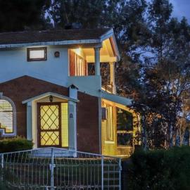 The Orange Home, hotel in Kotagiri
