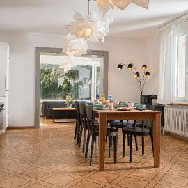 Boutique Villa J87, hotel u gradu Interlaken