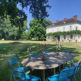 Domaine de Cremens, hotel a Magnan