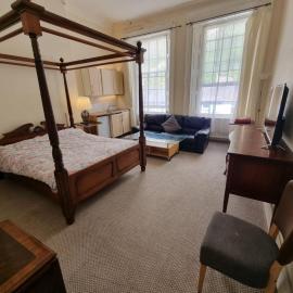 Studio Flat Next to Port and Cliffs, hotel v destinácii Kent