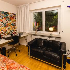 Modernes und gemütliches Designerzimmer、Langensteinbachのホテル