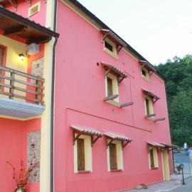 Agriturismo Pietro Falcone, hotelli kohteessa Celico