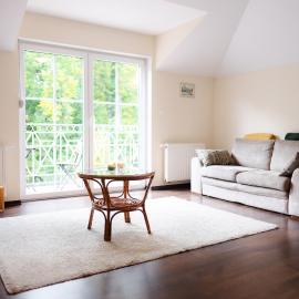 NIENOVO - Apartament Kórnik niedaleko jeziora i widok na Arboretum, hotell sihtkohas Kórnik