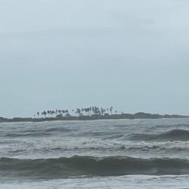 Rock n Ocean 2BH Beach villa island Facing