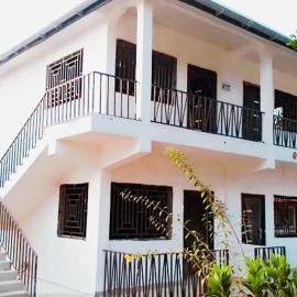 Airport Lodge Lungi, hotel em Lungi