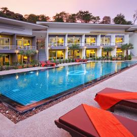 Gypsy Sea View Resort- Phi Phi Island, hotel en Islas Phi Phi