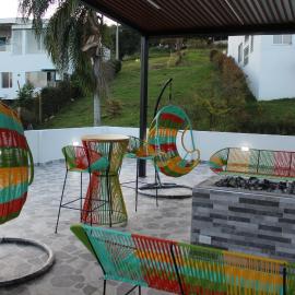Nueva, Moderna casa en Silvania con Jacuzzi، فندق في سيلفانيا