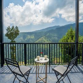 StayVista at Eastbury, khách sạn ở Mashobra