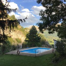 Paso del Onso, hotel di Escarrilla