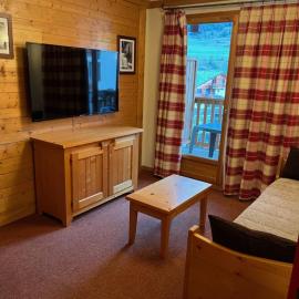 Résidence les Alpages val Cenis 108, hotel v destinácii Lanslebourg-Mont-Cenis