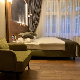 Pensjonat - Restauracja Żółty Domek, hotel in Szczecinek