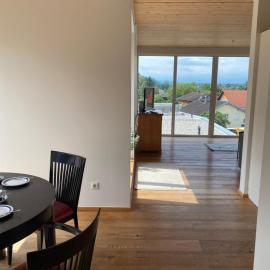Penthousewohnung mit fantastischem Ausblick und KLIMAANLAGE, hotel em Götzis