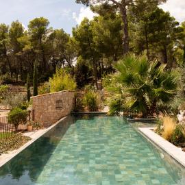 La Petite perle, balnéo en supplément, le Clos des Perles, Hotel in Tourtour