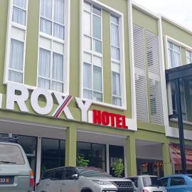 Roxy Hotel Sri Aman, хотел в Simanggang