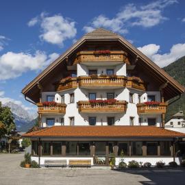 Schmalzlhof Hotel & Apartments