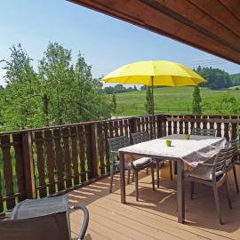 Guesthouse La Moliere, 3 bedrooms, private house, horse farm, full nature, hotel em Murist