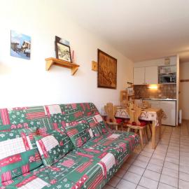 Appartement 4 pers - Résidence Pied des Pistes avec Balcon et Parking à Val-Cenis - FR-1-508-174