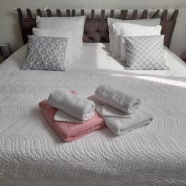 Chambre d'hôtes chez Maud, hotel a Saint-Sauveur-Marville