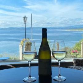 The Gaslight Inn Self Catering Holiday Apartments Rossnowlagh Donegal, hotel a Rossnowlagh