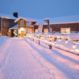 Elves Village Hotel, hotel en Levi
