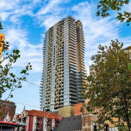 Realm Apartments by CLLIX, Hotel in Adelaide