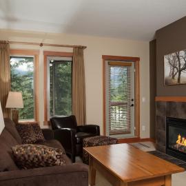 Lodges at Canmore, hotel in Canmore