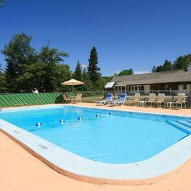 Maple Leaf Motel, hotel in Littleton