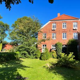 Historischer Bauernhof, viešbutis mieste Nordenas