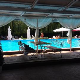 Hotel Racic Self-Check In, hotel u gradu Voyvodinovo