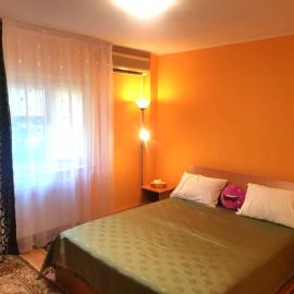 Central Apartment Bucharest Mall, хотел в Vitan