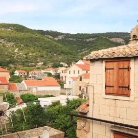 Apartments by the sea Komiza, Vis - 3035