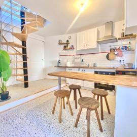 Poitiers में, होटल - Le Lys - Magnifique maisonnette avec terrasse