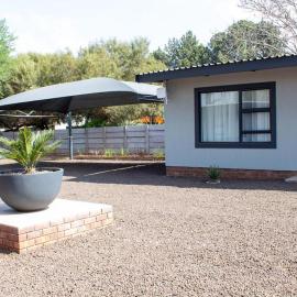 Khanyisa Lifestyle