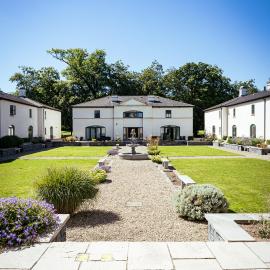 Escape Ordinary at Castle Hume, Hotel in Enniskillen