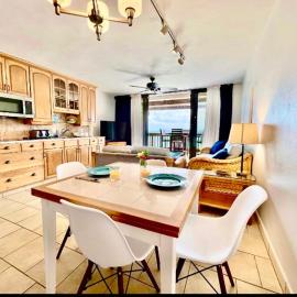 Sapphire Beach-Beachfront Condo SALE - View of Paradise, hotel u gradu 'Nazareth'