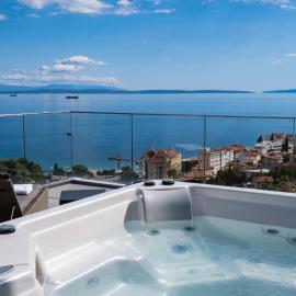 Carmen Residence Apartments, Hotel in Opatija