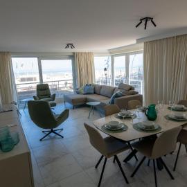 Seaview Terlinck II - Luxe hoekappartement met zeezicht 6 personen, hotel in De Panne
