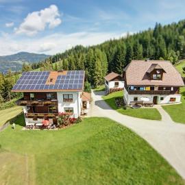 Biohof Stockreiter vulgo Grillschmied inklusive Murau GästeCard, hotel a Murau