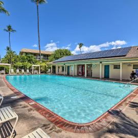 Beautiful Kihei Condo - Walk to the Beach!, hotel em Kihei